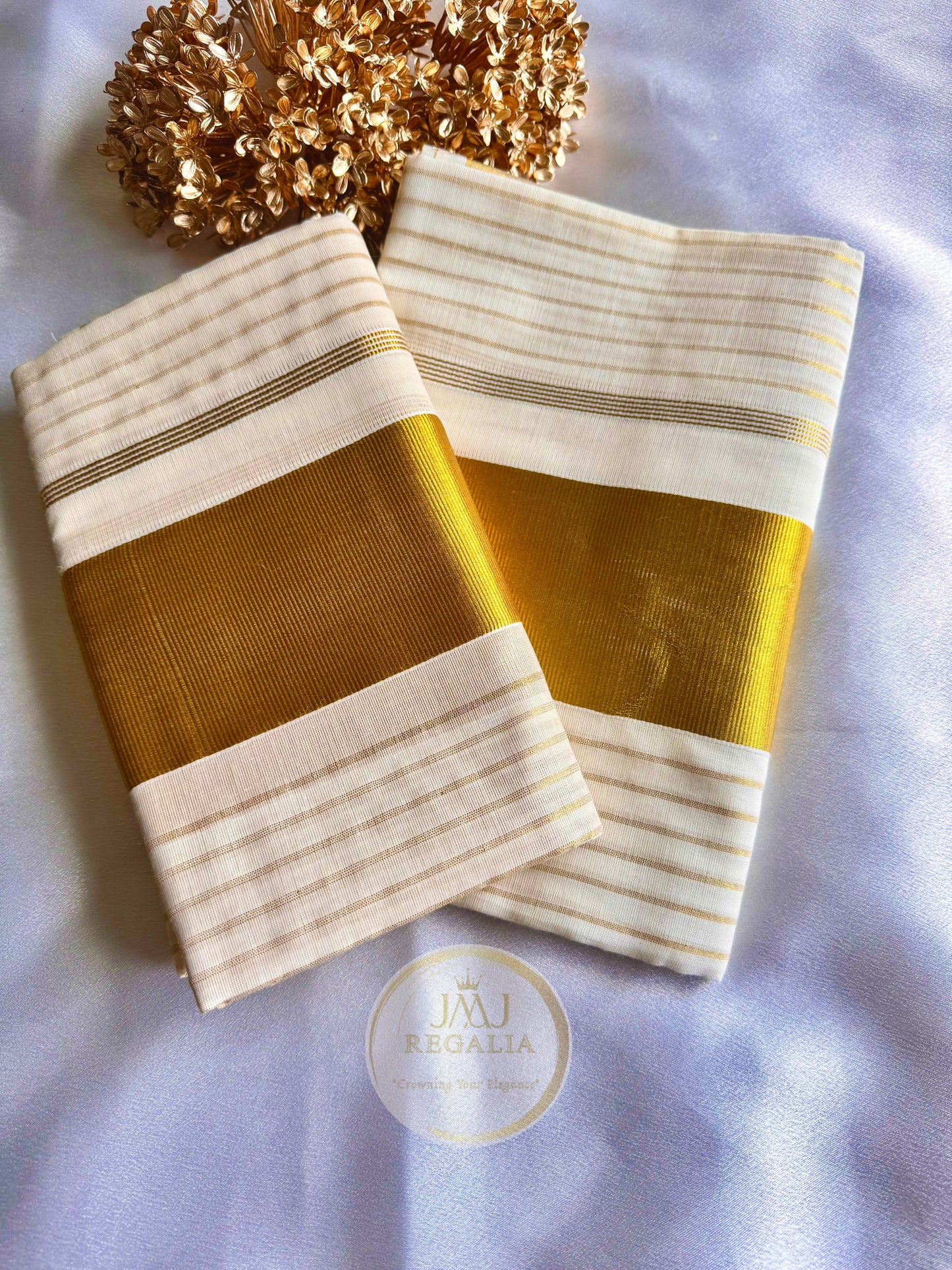 Mundum Neriyathum - traditional set mundu
