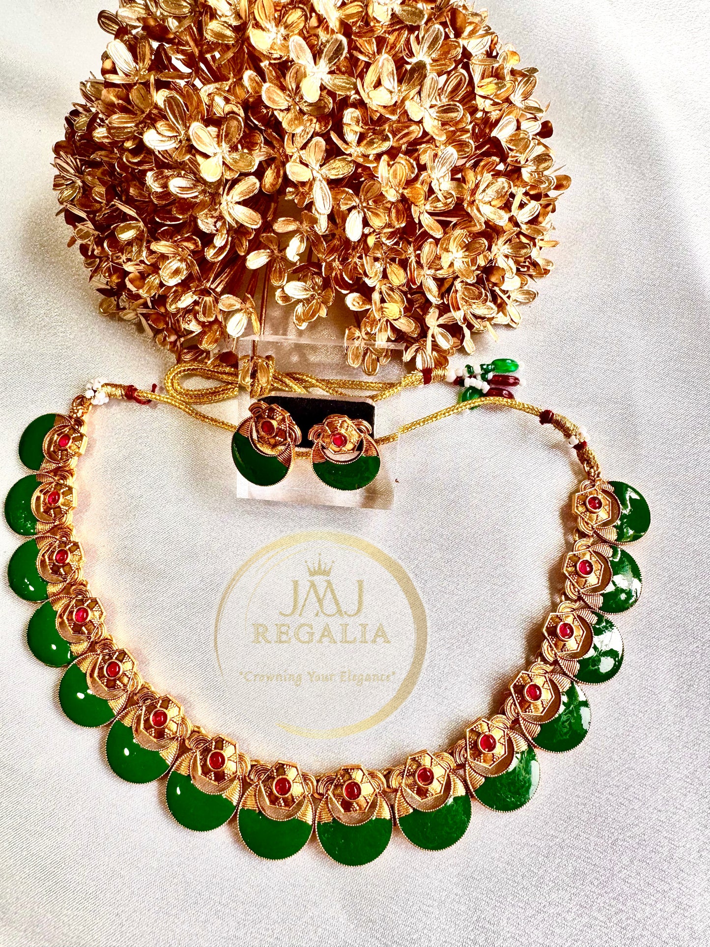 Chandrika - half moon palakka design