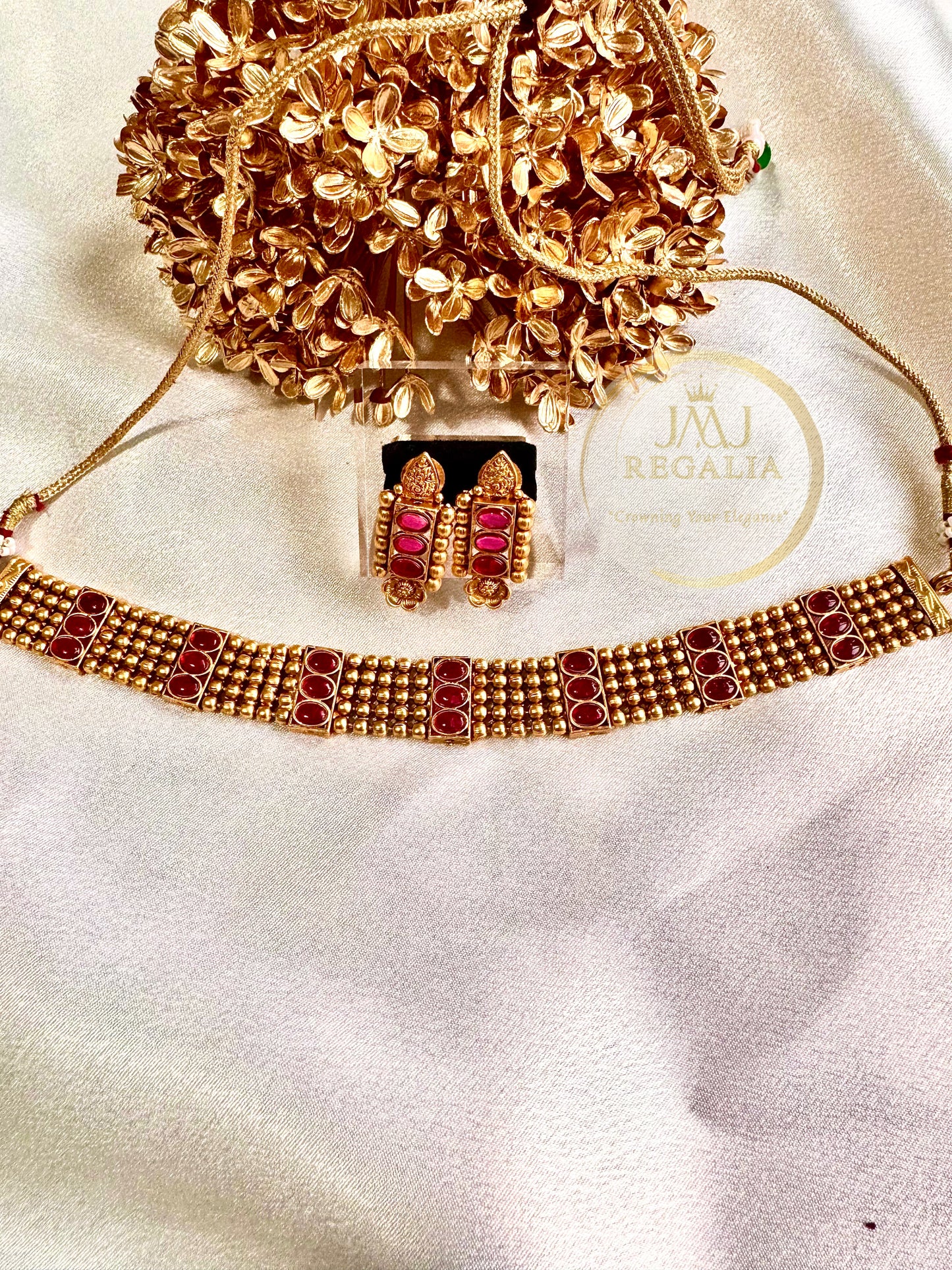 Manjuthara choker - cluster Bead choker set