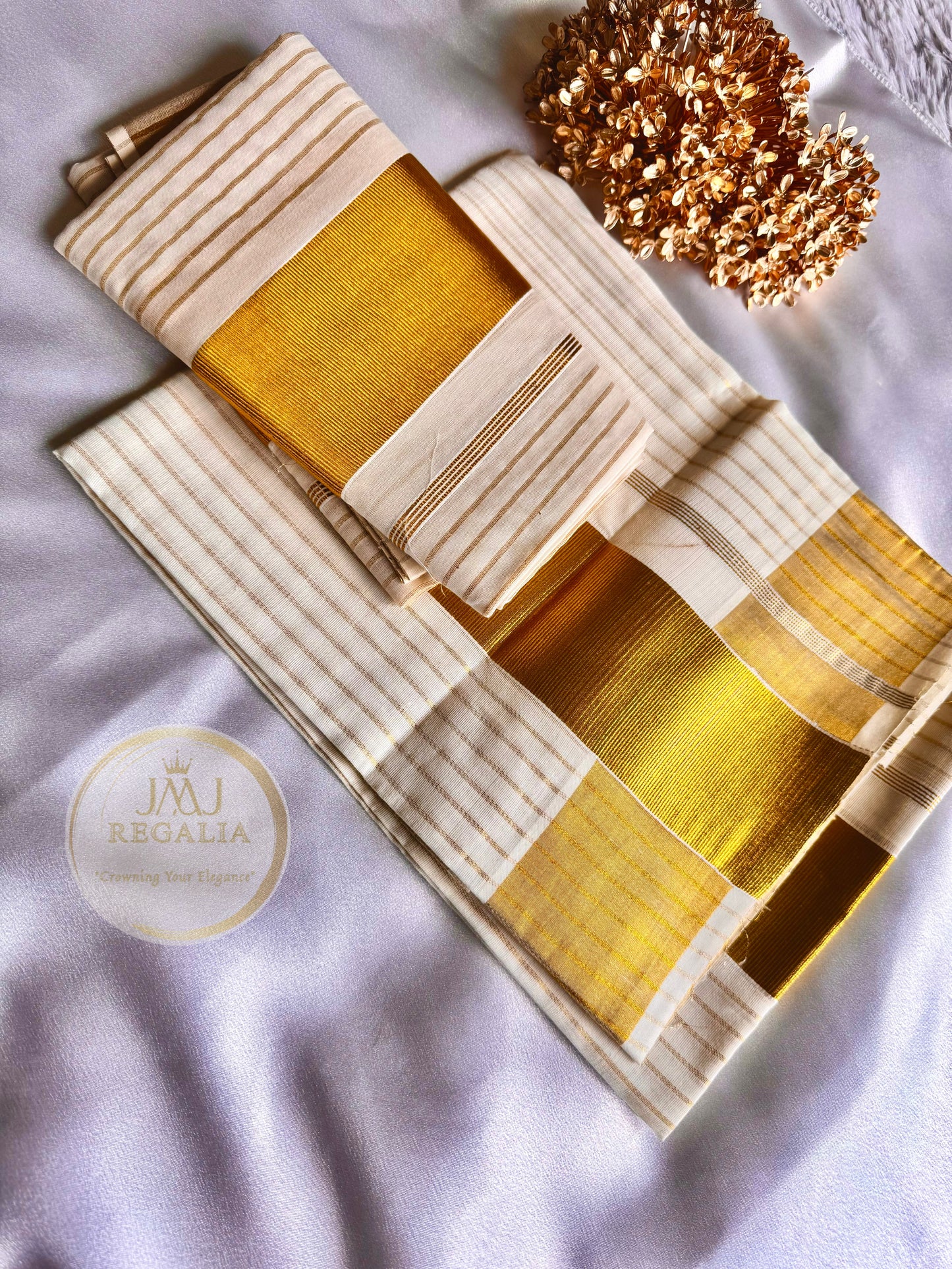 Mundum Neriyathum - traditional set mundu