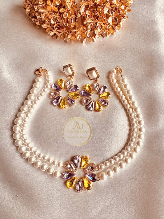 Pearl Reverie - pearl alike Flower choker necklace