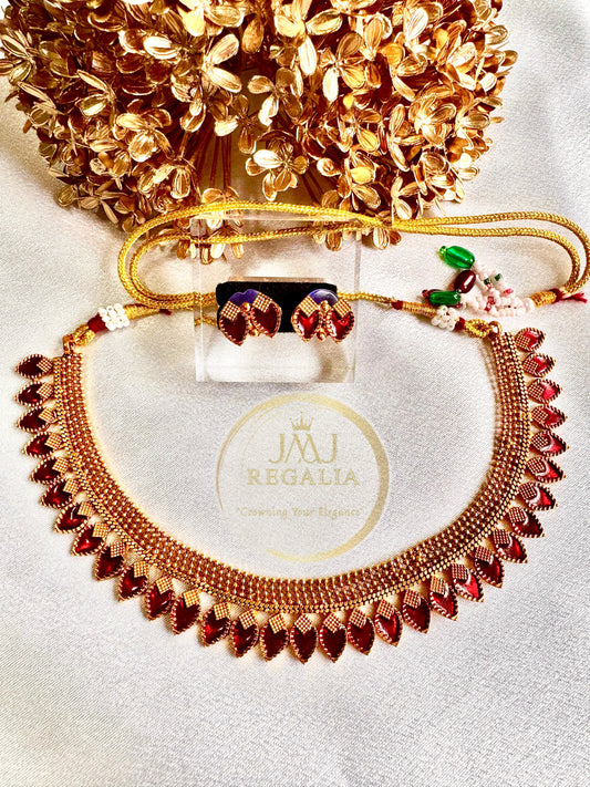 Elathaali - water drop palakka necklace