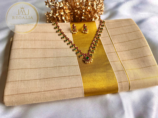 Kasavu Katha - Striped with kasavu pallu