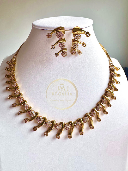 Golden Solea - antique gold AD stone